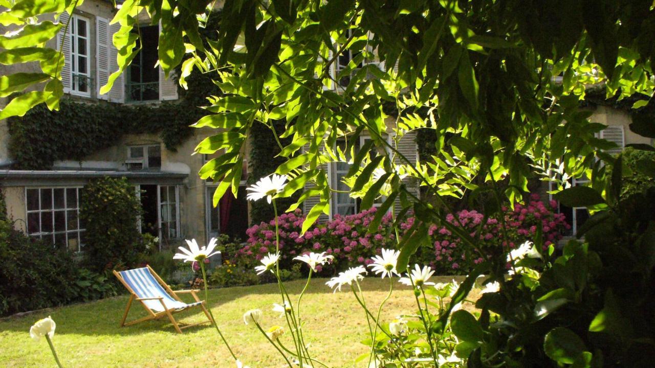Jardin Et Hotel Particulier Bayeux Exteriér fotografie